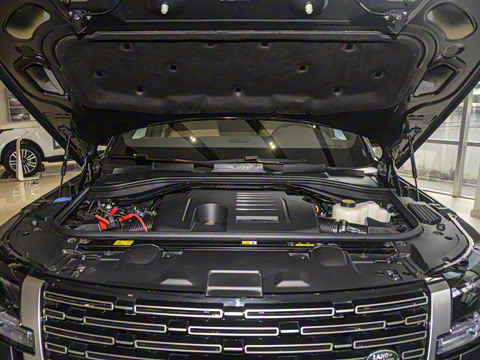 2025�� 3.0 L6 400PS ʢ���ӳ���