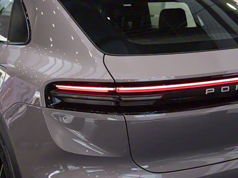 2024�� Macan ��������