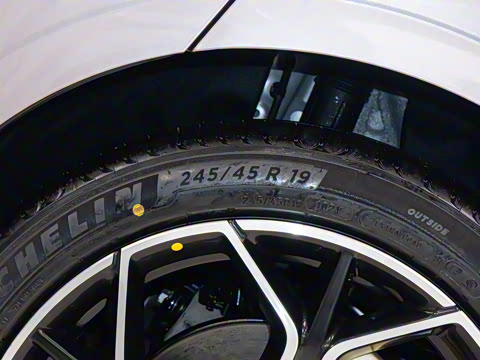 2025�� ��������� 710�콢��