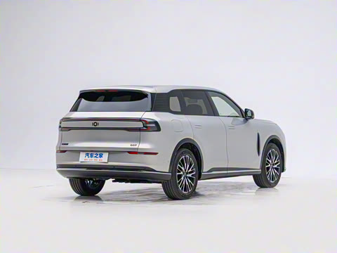 2025�� 215�콢PLUS