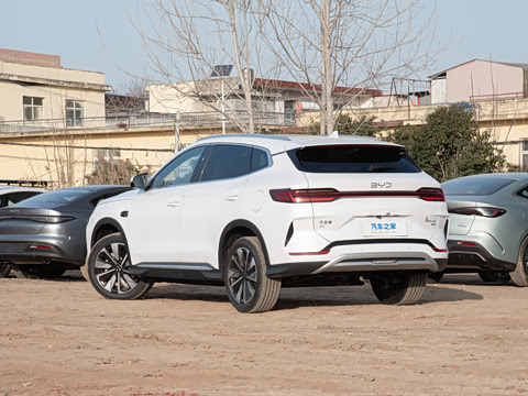 2025�� EV �Ǽݰ� 520km �����