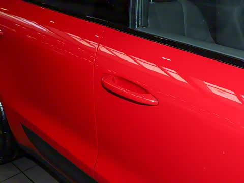 2025�� Macan 2.0T ���ΰ�