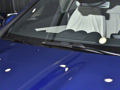 2025�� CLE 260 ������ܳ�