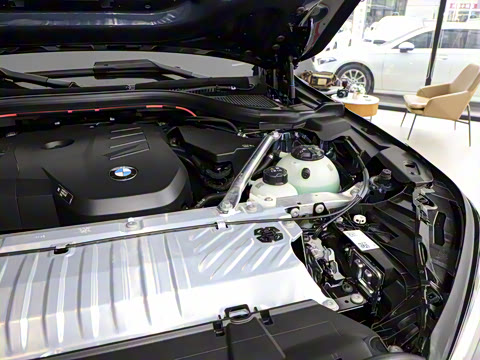 2025�� xDrive30L ������ M�˶���װ