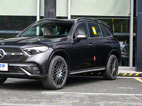 2025�� �Ŀ� GLC 300 L 4MATIC ������ 5��