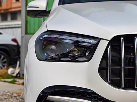 2025�� AMG GLE 53 4MATIC+