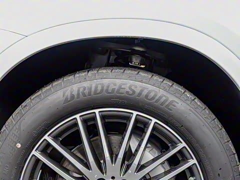 2025�� �Ŀ� GLC 300 L 4MATIC ������ 7��