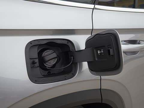 2025�� 2.0TD �Զ����ư�