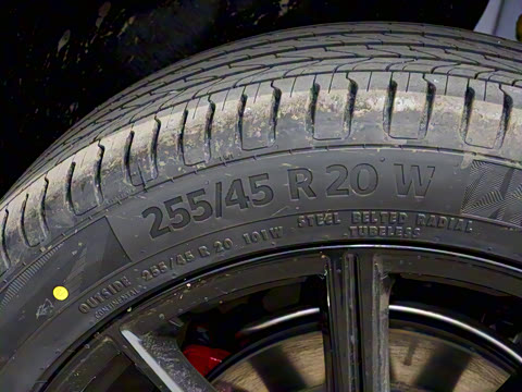 2025�� quattro 45�����ذ� 40 TFSI ������