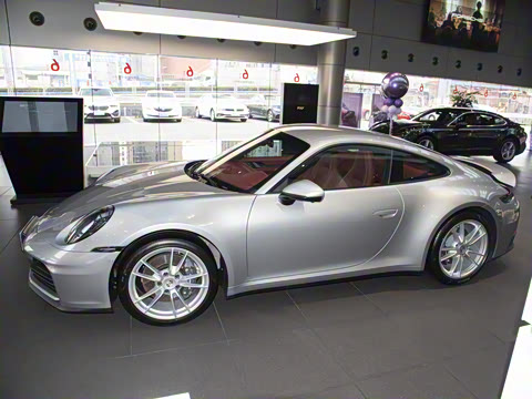 2025�� Carrera 3.0T