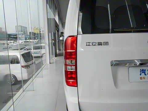 2023�� PLUS 1.8L 9�����˰�CNG