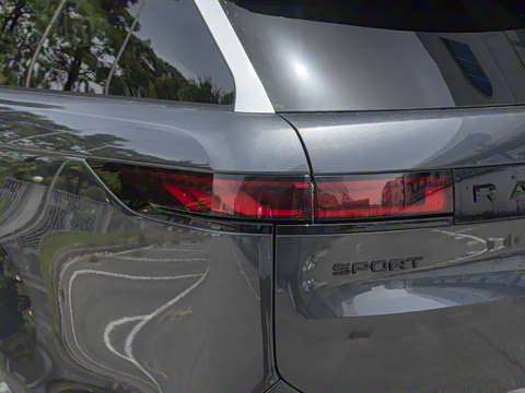 2025�� 400PS Dynamic HSE