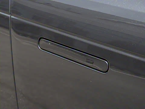 2025�� 400PS Dynamic HSE