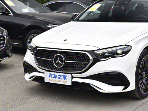 2025�� E 300 �������˶���