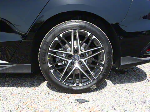 2025�� EV �Ǽݰ� 605KM�캽��