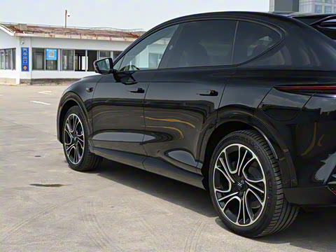 2025�� ���°� Ultra