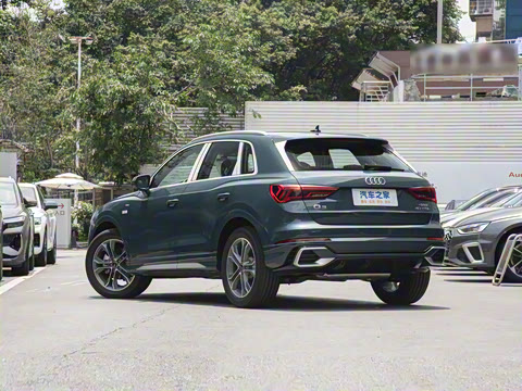 2025�� quattro 45�����ذ� 40TFSI ʱ�ж�����