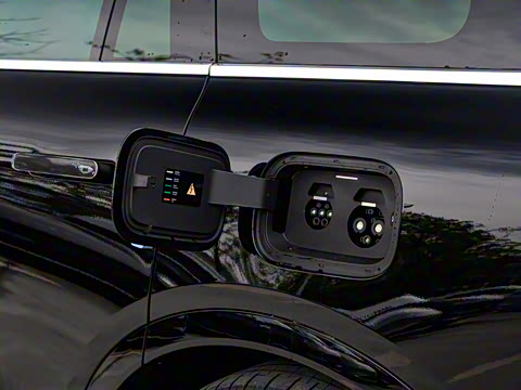 2025�� ���� Ultra�� 100kWh 6����