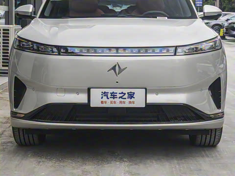 2025�� 636Ultra���Ȱ� 6��