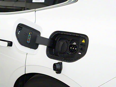 2025�� 700km Զ���Ǽݰ�