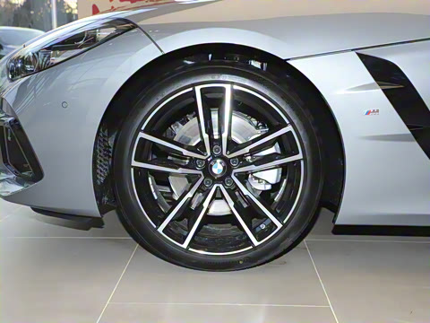 2023�� sDrive 25i M�˶���װ