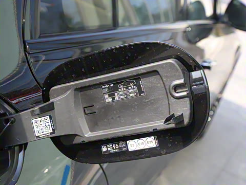 2025�� E 260 �˶���