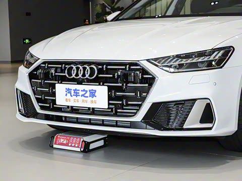 2025�� 45 TFSI ������