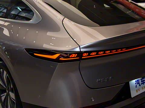 2025�� ��������� 525������