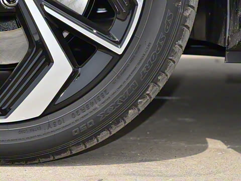 2025�� 215Max ��ΪǬ���Ǽ�ADS SE���̰�