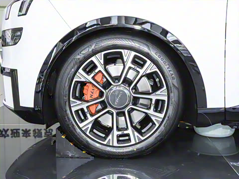 2025�� 2.0T Ultra