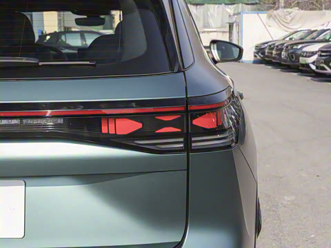 2025�� ̽��L 330TSI ������ӢCity��