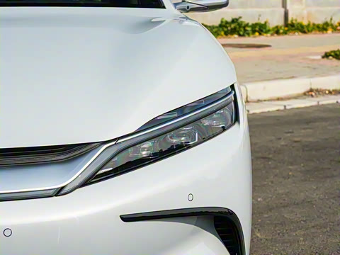 2025�� EV �Ǽݰ� 605KM������