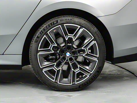 2024�� 530Li xDrive M�˶���װ