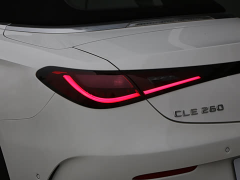 2025�� CLE 260 ������ܳ�