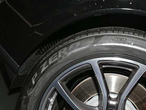 2025�� Cayenne S E-Hybrid 3.0T