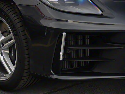 2024�� Panamera 4 E-Hybrid �����ӳ��� 2.9T