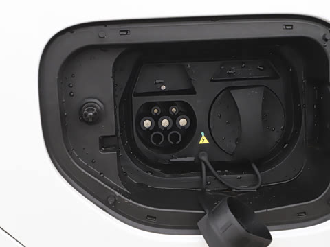 2025�� 636Ultra����� 6��