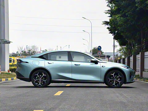 2025�� 230Ultra  �����Ǽ�AD PRO���̰�