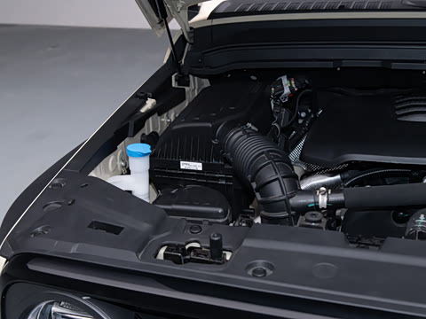 2025�� 2.0T ������