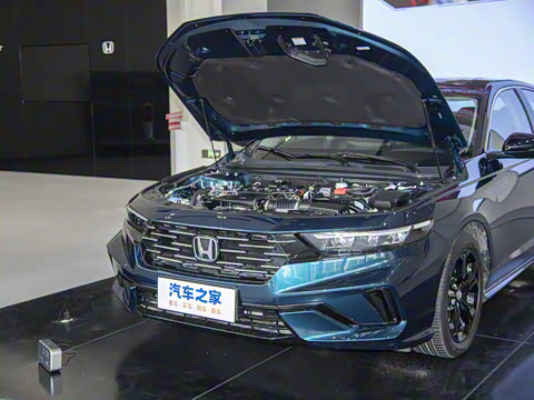 2025�� �˶�ϵ�� 260TURBO ������