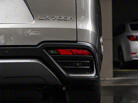 2025�� 700h ��;��