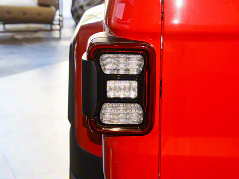 2025�� 3.6L �þӰ�