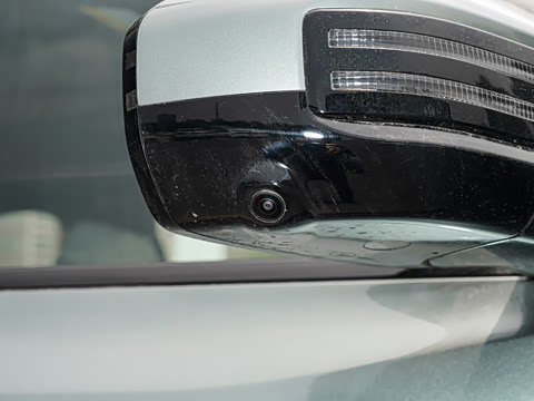 2025�� 501KM ����Pro��