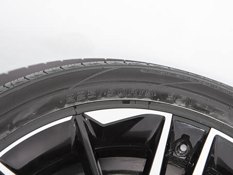 2025�� EV 545KM׿Խ��