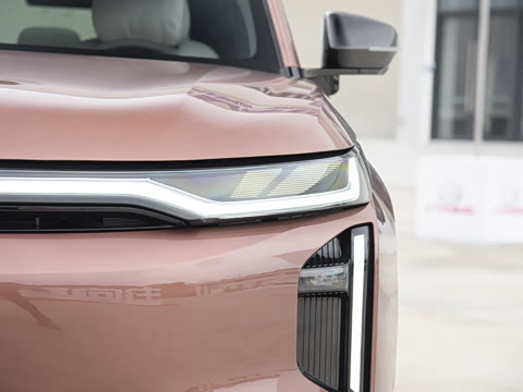 2025�� 180km Ultra ���������״��