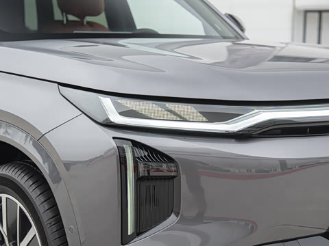 2025�� 180km Ultra ���������״��