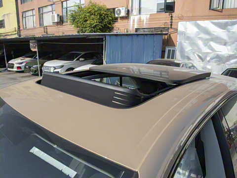 2024�� 55 TFSI ����������