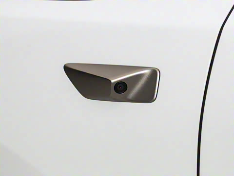 2025�� Ultra ���ܻ��°�