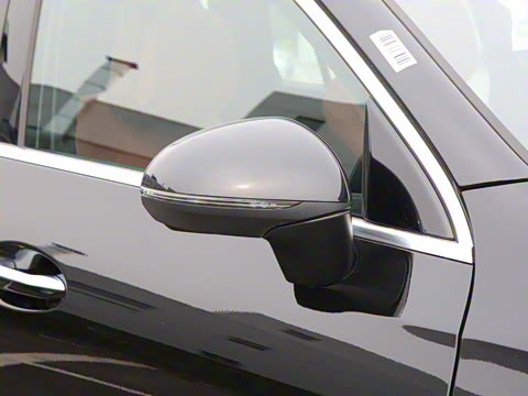 2024�� GLC 260 L 4MATIC ������ 7��