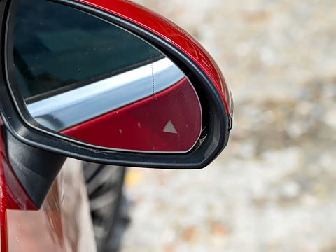 2025�� CLE 260 ���ܳ�